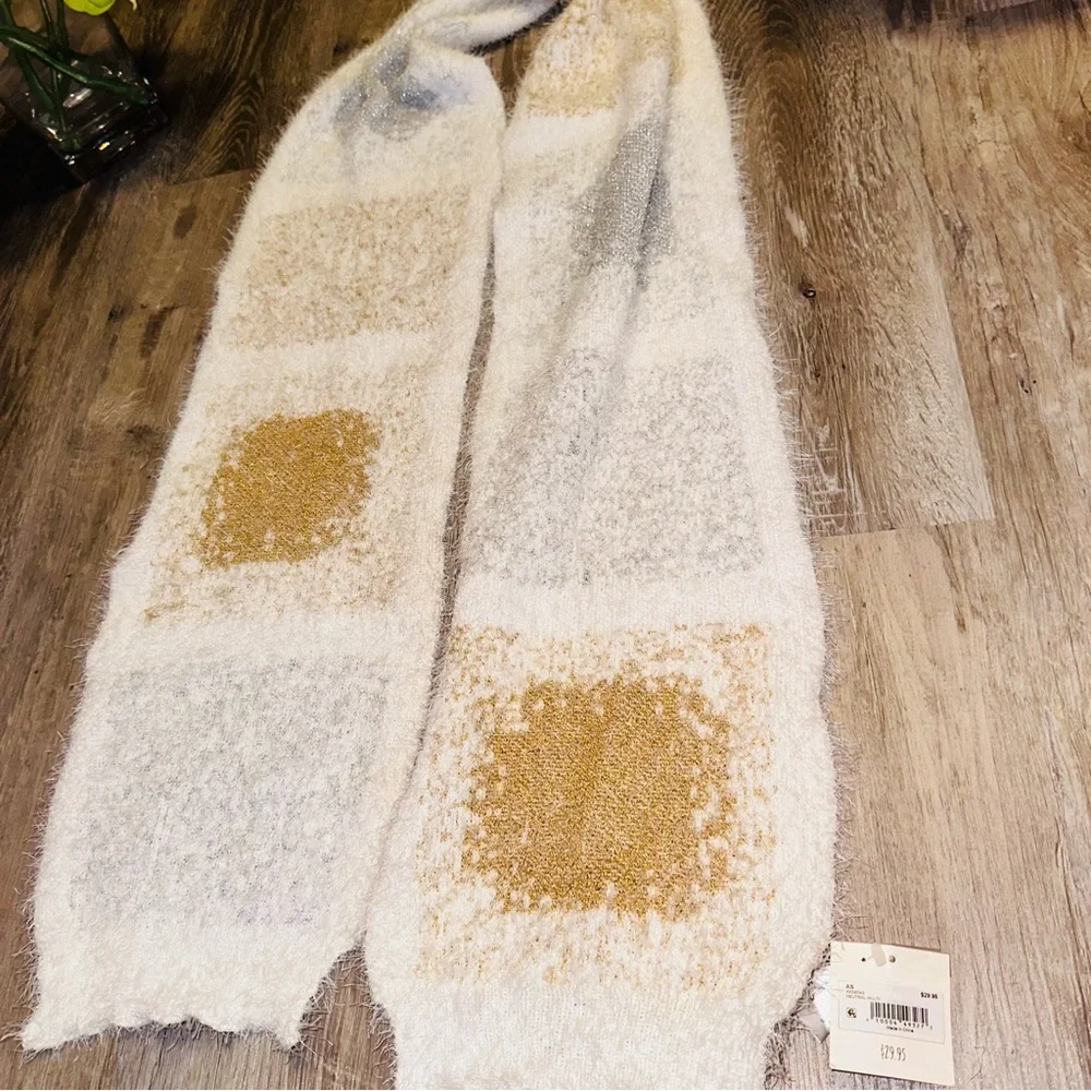 Gold and silver scarf